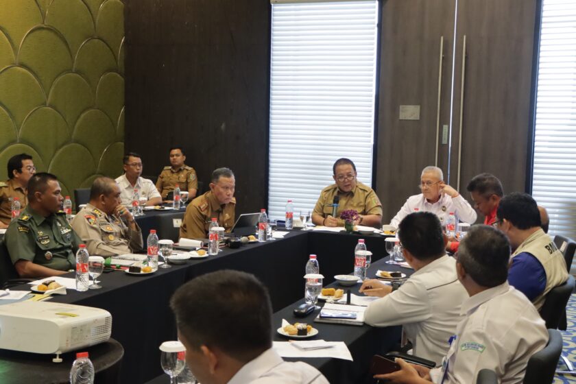 Rapat koordinasi Penanganan Karhutla Provinsi Lampung tahun 2023 di Ambassador Room Lantai 2 Hotel Novotel, Selasa (19/9/2023). (Foto: Ist)