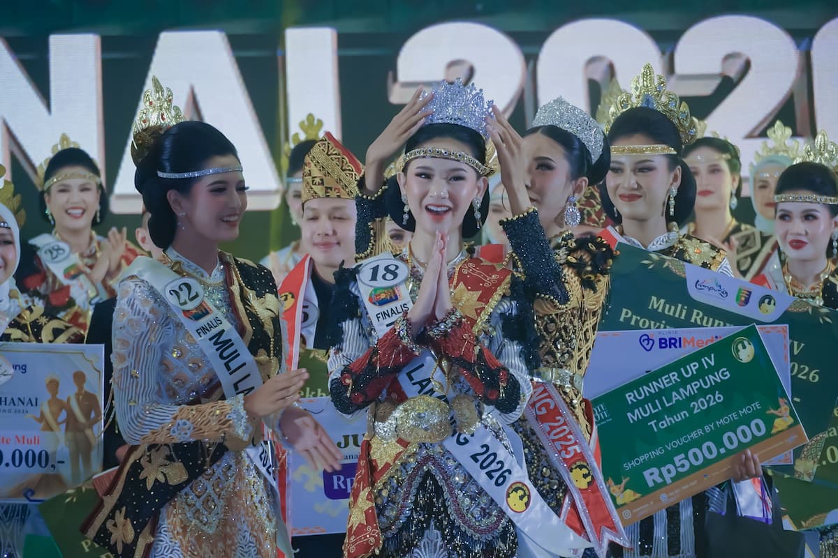 Maura dan Davito dinobatkan sebagai Muli Mekhanai Lampung 2026