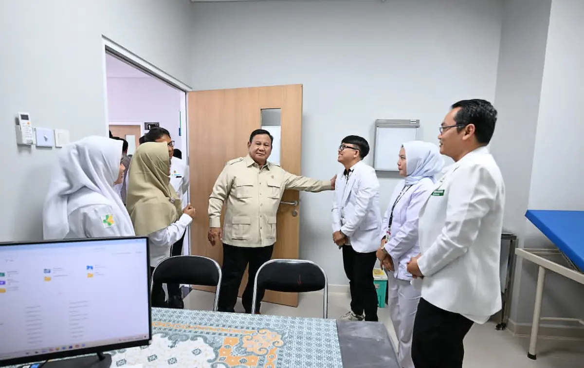 Presiden Prabowo tinjau fasilitas kesehatan di RSUD K.H. Muhammad Thohir Krui