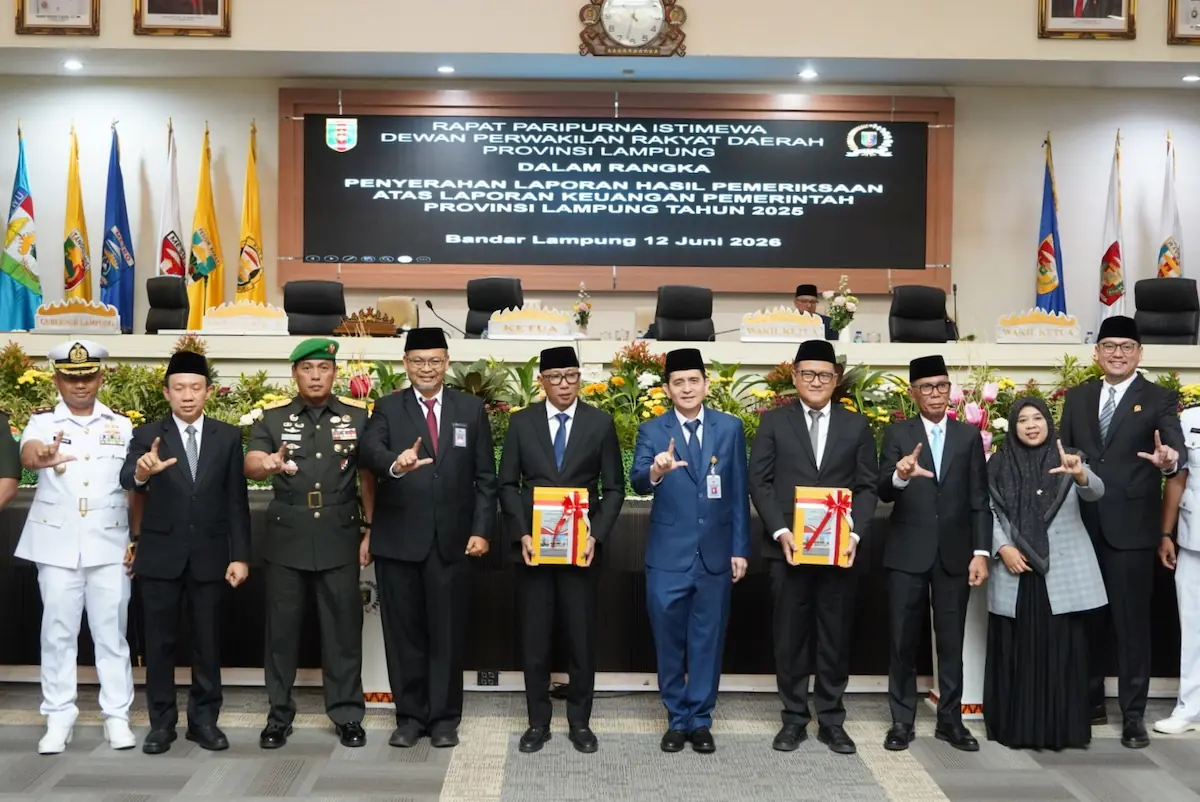 BPK serahkan LHP LKPD 2025 kepada Gubernur Lampung dan pimpinan DPRD