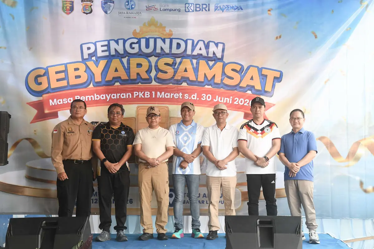Anggota Komisi III DPRD Lampung Munir Abdul Haris menghadiri Pengundian Gebyar Samsat 2026 di Tugu Adipura