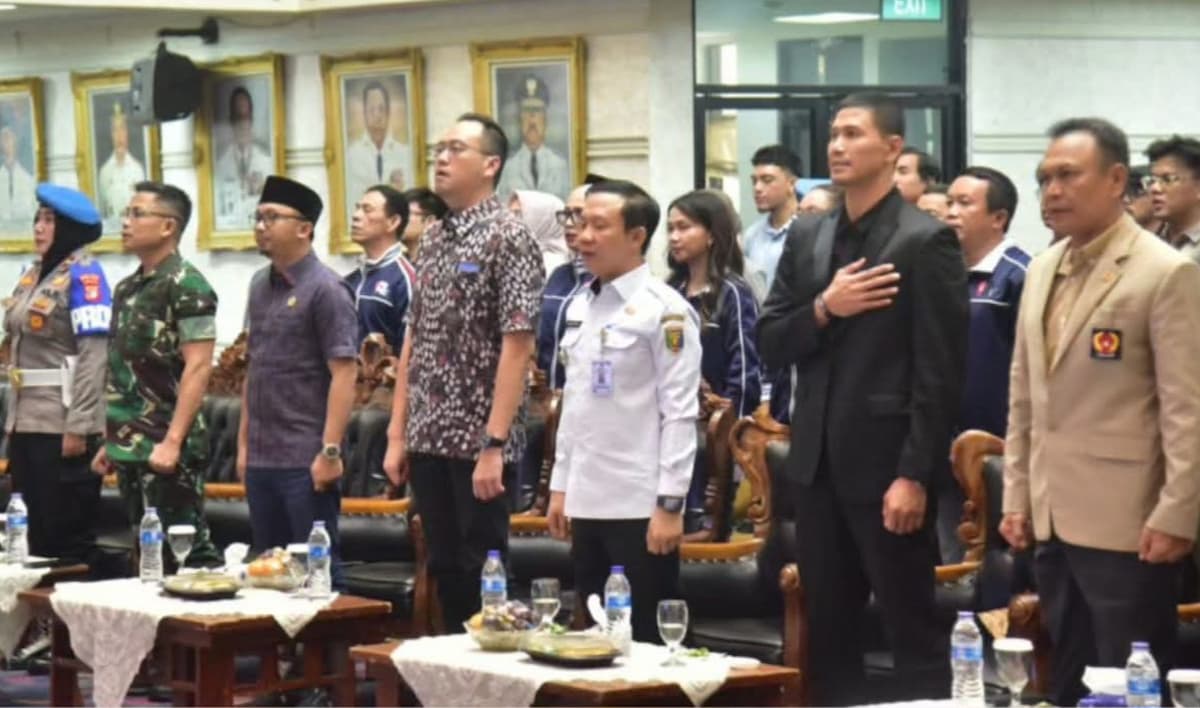Wakil Ketua IV DPRD Lampung Naldi Rinara dan M Syukron hadiri pelantikan Pengprov PBPI Lampung di Balai Keratun