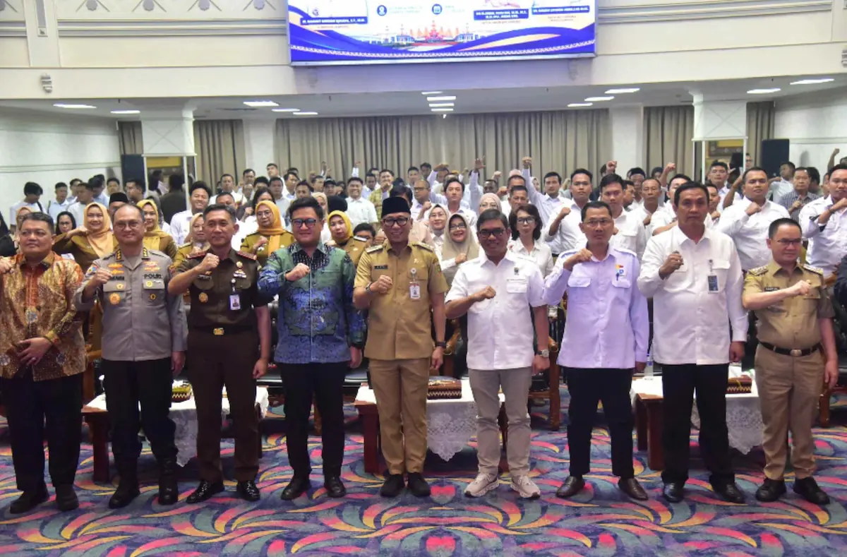 Ketua DPRD Lampung Ahmad Giri Akbar menghadiri pelantikan DPD I dan DPD II APPMBGI Lampung di Gedung Balai Keratun