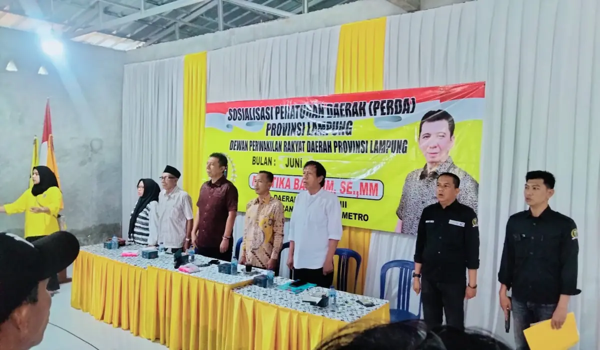 Anggota DPRD Lampung Mustika Bahrum sosialisasi Perda Rembug Desa dan Kelurahan di Sinar Harapan