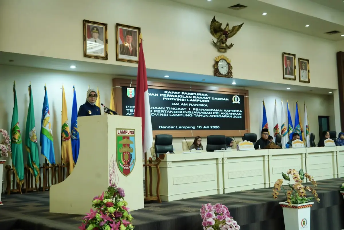 Wagub Jihan Nurlela sampaikan Raperda Pertanggungjawaban APBD 2025 di Rapat Paripurna DPRD Lampung