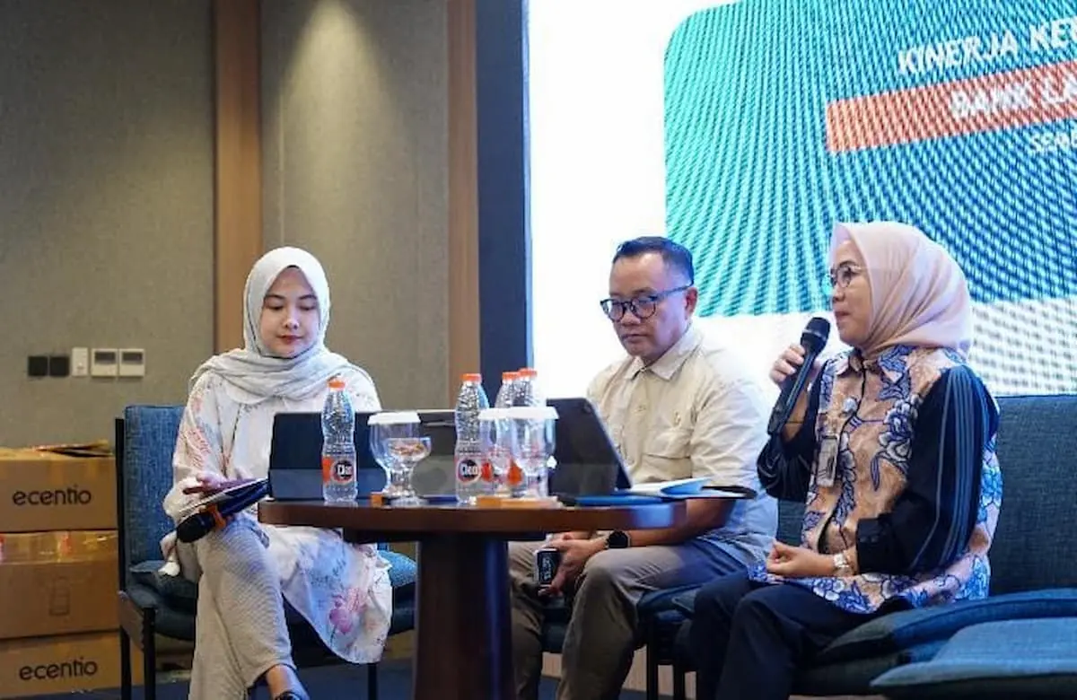 Direktur Utama PT Bank Lampung Indra Merviana menyampaikan strategi transformasi digital dan keamanan siber