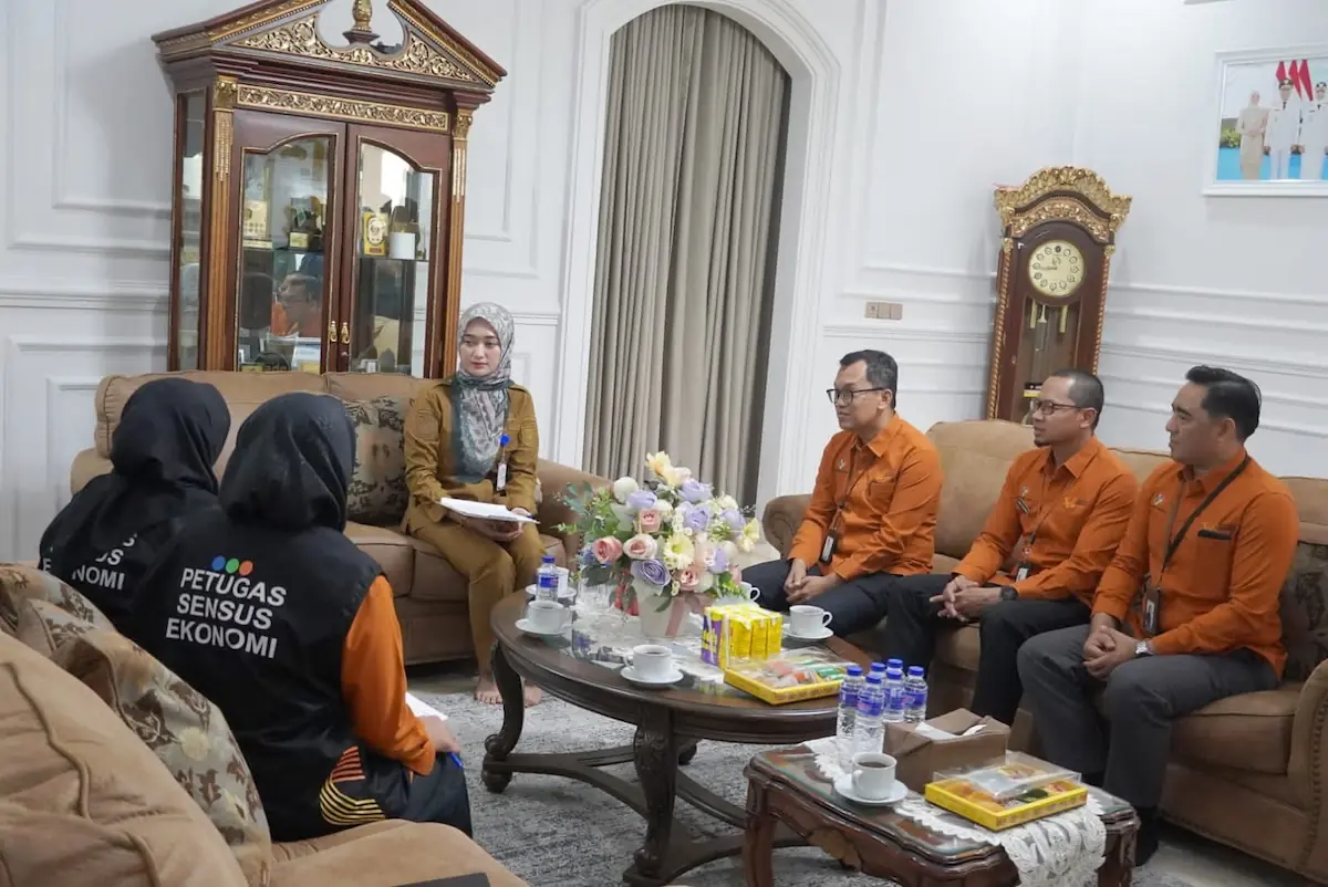 Wagub Lampung Jihan Nurlela menjadi responden Pendataan Kehormatan Sensus Ekonomi 2026 di Rumah Dinas Wagub