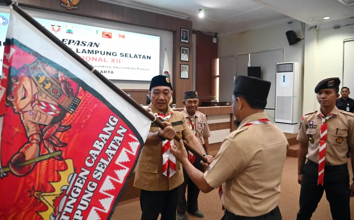 Wabup Lamsel M. Syaiful Anwar melepas 32 Pramuka Penggalang kontingen Jamnas XII di Aula Krakatau Kalianda