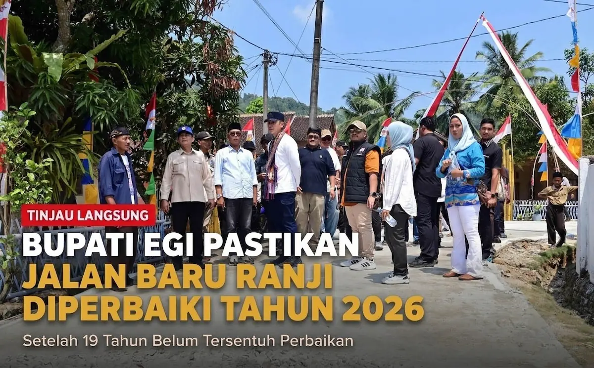 Bupati Lampung Selatan Radityo Egi Pratama meninjau kondisi jalan menuju Desa Baru Ranji, Kecamatan Merbau Mataram