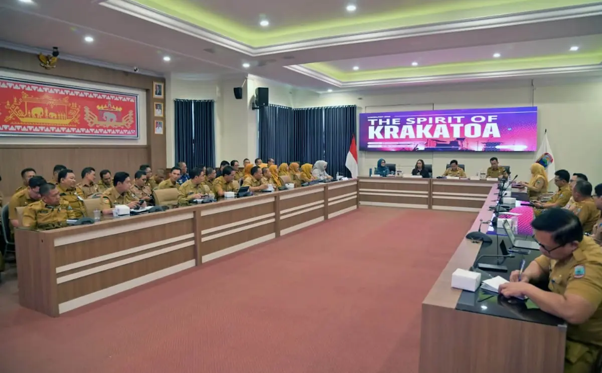 Bupati Lamsel Radityo Egi Pratama memimpin rapat koordinasi persiapan kegiatan itu, di Aula Rajabasa