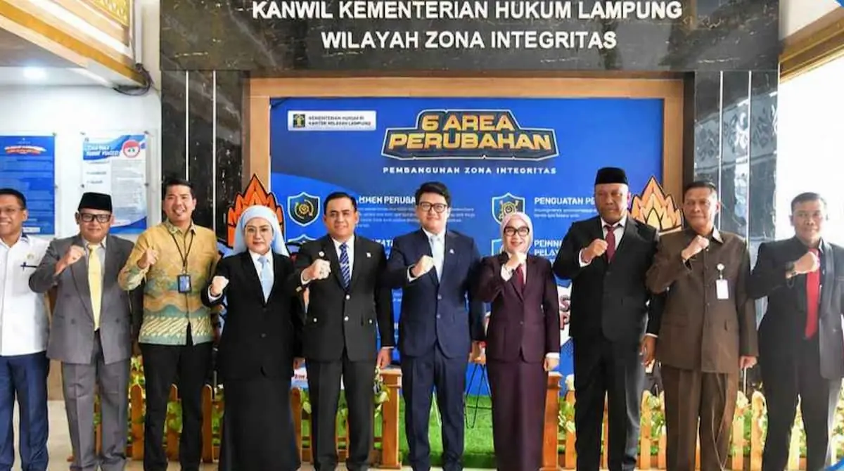 Ketua DPRD Lampung Ahmad Giri Akbar menghadiri Hari Pengayoman ke-81 di halaman Kantor Wilayah Kemenkum Lampung