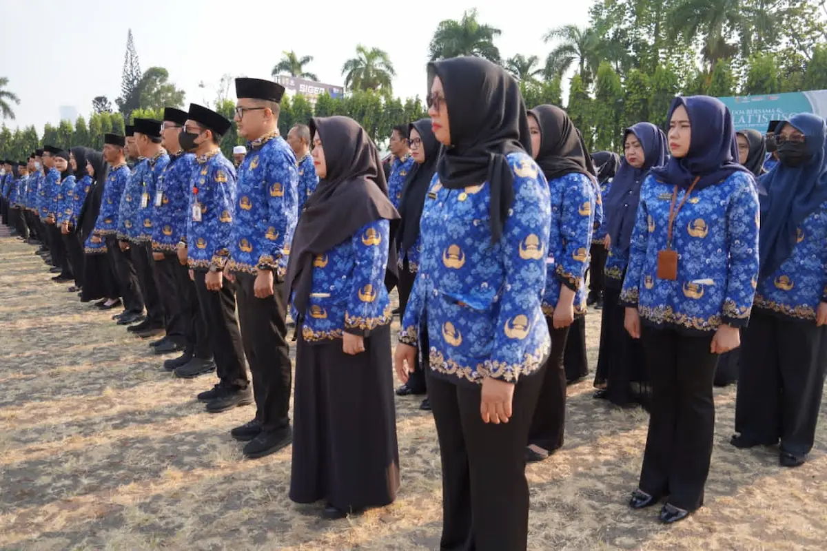 Upacara bulanan di Lapangan Korpri Bandarlampung