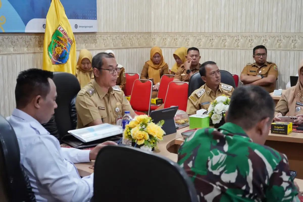 Rakor Pengendalian Inflasi Daerah secara virtual dari Command Center Dinas Kominfotik Lampung