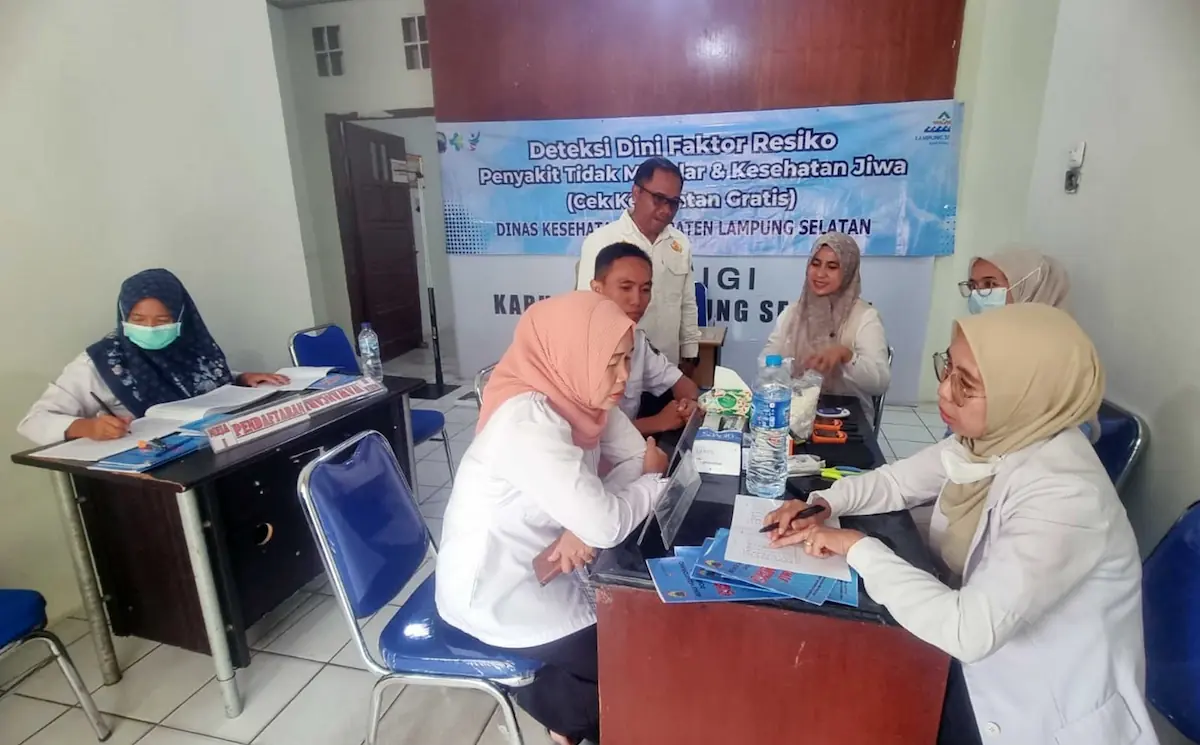 Dinkes Lamsel dan Puskesmas Way Urang menggelar skrining kesehatan ASN