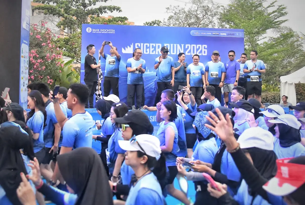 Gubernur Lampung Rahmat Mirzani Djausal menghadiri Siger Run 2026 di Lampung City Mall