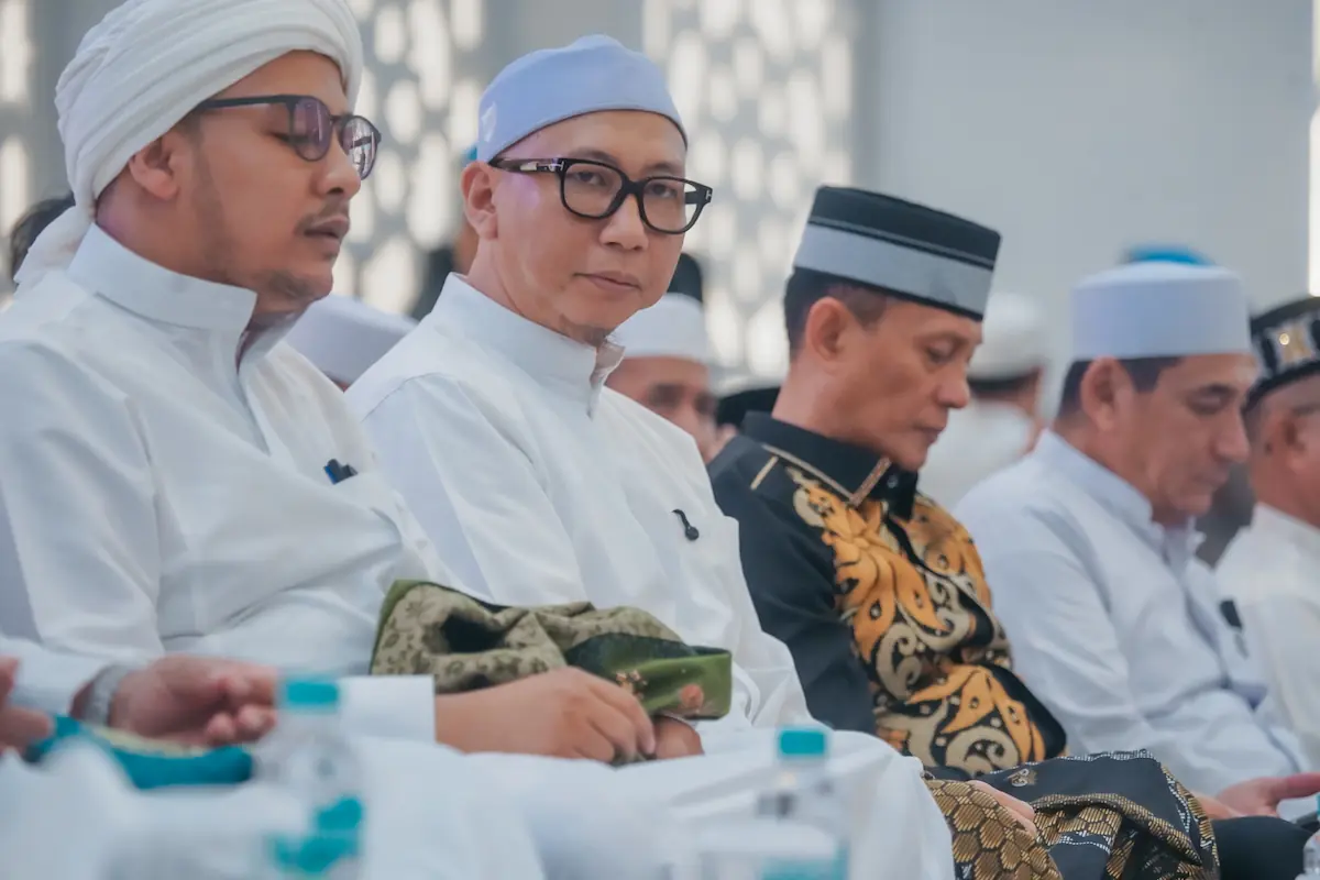 Gubernur Lampung Rahmat Mirzani Djausal menghadiri Perayaan Maulid Nabi dan penutupan Maulid Arbain Lampung 2026 di Masjid Raya Al-Bakrie, Enggal