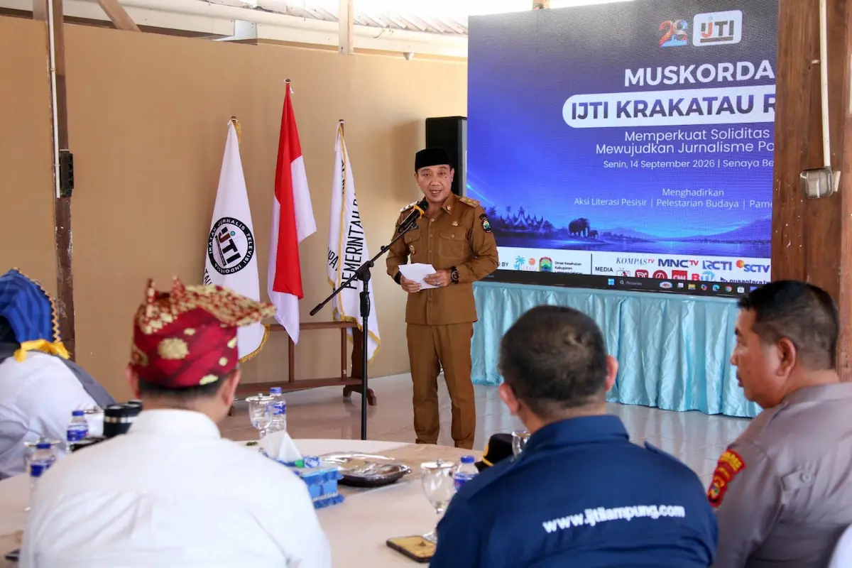 Wabup Lamsel, M. Syaiful Anwar, Muskorda perdana IJTI Krakatau Raya di Senaya Beach, Kalianda