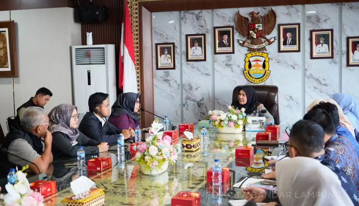 Wali Kota Bandarlampung Eva Dwiana menerima audiensi jajaran IPSI Kota Bandarlampung
