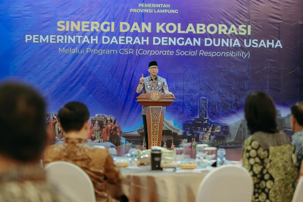 Gubernur Lampung Rahmat Mirzani Djausal menghadiri kegiatan Sinergi dan Kolaborasi Pemerintah Daerah dengan Dunia Usaha melalui Program CSR di Kantor Perwakilan Bank Indonesia Lampung