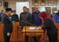 Lantik 13 Pejabat Administrator, Gubernur Lampung Tekankan Integritas dan Antikorupsi