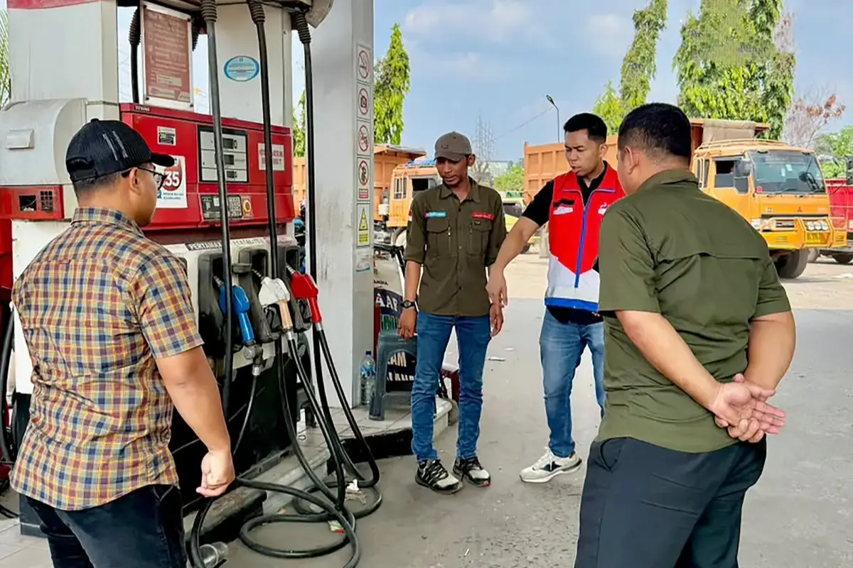 Pemprov Lampung menyambut baik usulan DPRD Lampung terkait pengetatan pengawasan distribusi BBM bersubsidi agar tepat sasaran.